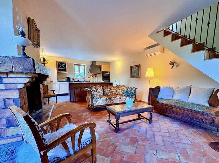 Gîte pour 4 personnes, avec vue et piscine à Sartène - 2