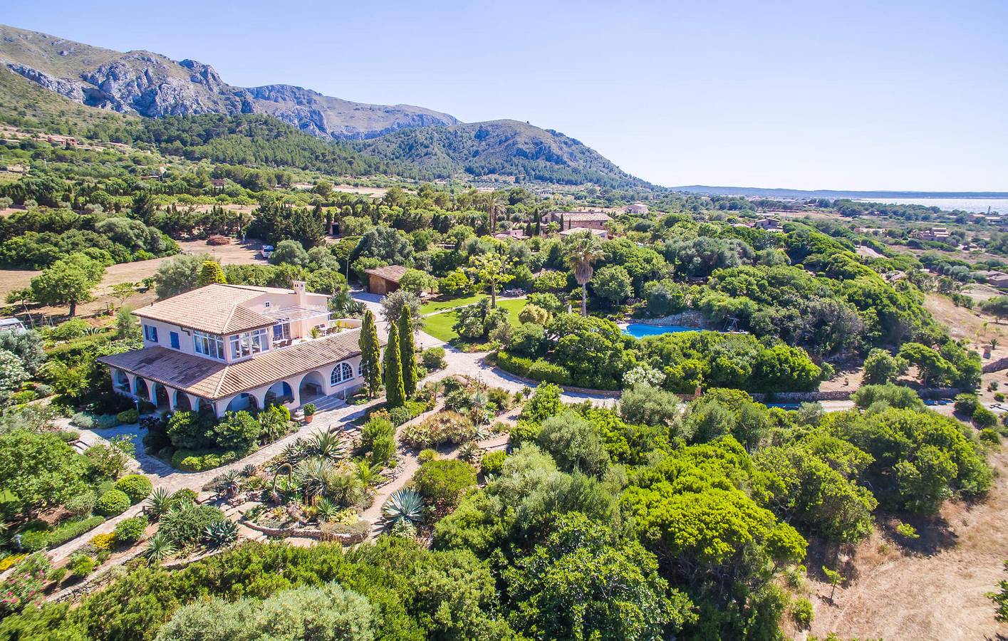 Rückzugsort mit Meerblick, Pool und Terrasse, 2,5 km zum Strand in Colònia de Sant Pere, Artà