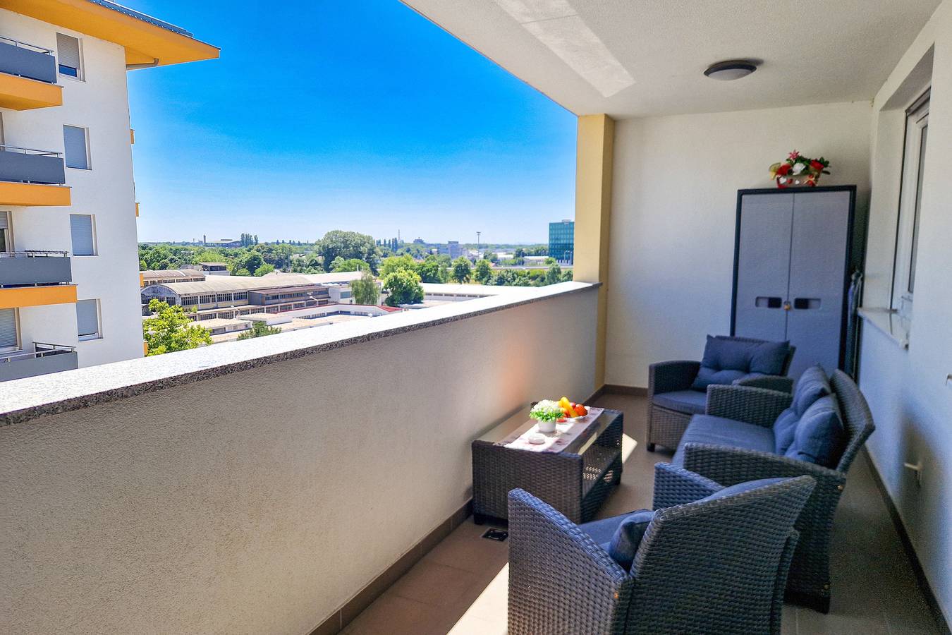 Ganze Wohnung, Modern Oasis With Terrace in Zagreb, Zagreb und Umgebung