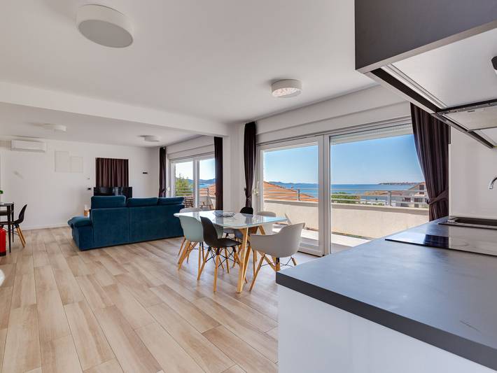 Ferienwohnung für 6 Personen, mit Terrasse und Garten in Bibinje - 3