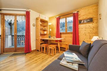 Chalet pour 5 personnes, avec balcon, adapté aux familles à Les Houches