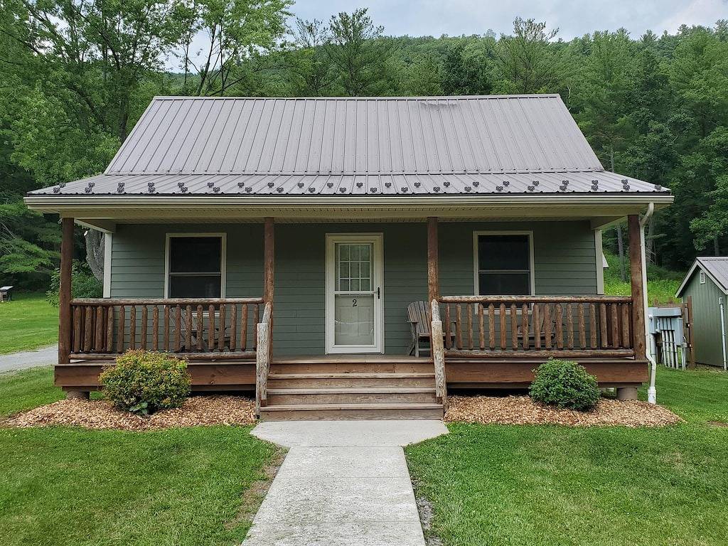 Great Valley Cabin 2 - Spacious Family Getaway with Pine Creek Access in Tioga County