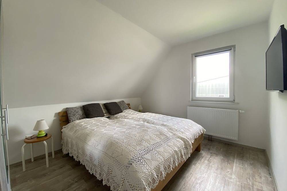 Entire apartment, Haus Wilhelmine Og in the heart of East Frisia. Centrally and quietly located apartment in Aurich, Landkreis Aurich