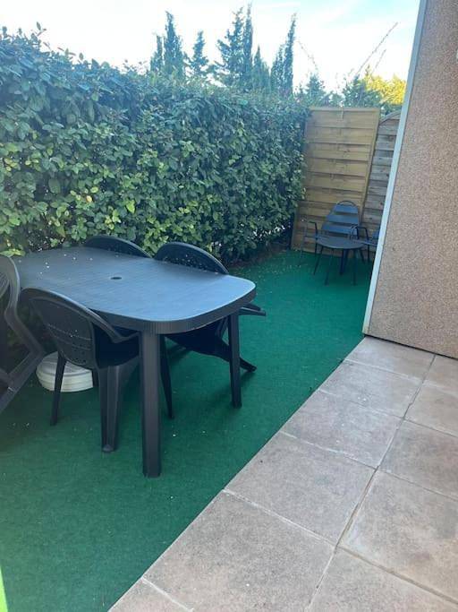 Apartamento de vacaciones para 4 personas, con terraza y piscina - 1