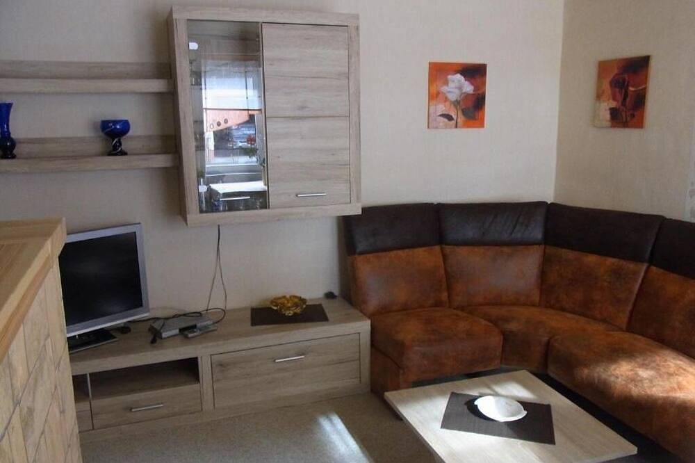 Ganze Wohnung, 🌲 Fewo am Fuße der Bergbahn – Refúgio Aconchegante nas Montanhas da Turíngia 🌄 in Mellenbach-Glasbach, Ostthüringen