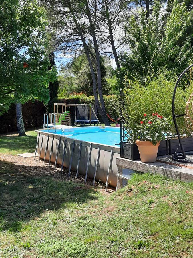 Gîte pour 5 personnes, avec jardin ainsi que piscine et jacuzzi, animaux acceptés à Saint-Julien-de-Cassagnas - 4
