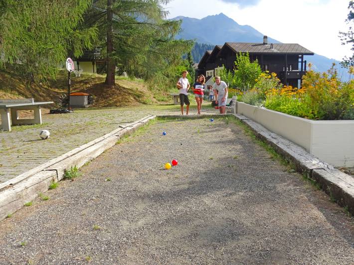 Vakantiewoning voor 3 personen, with uitzicht and tuin as well as balkon in Aletsch Arena
