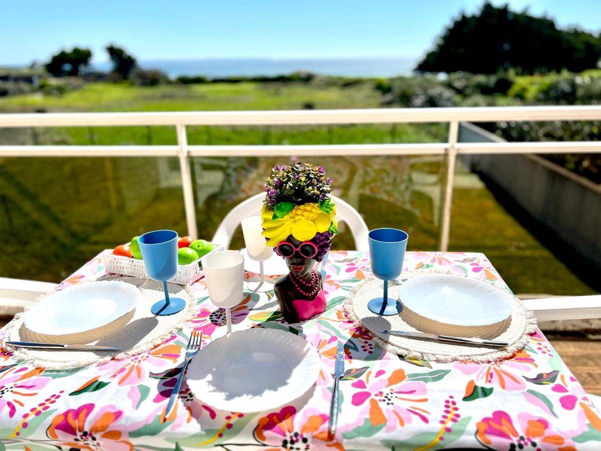 Appartement entier, Two-Bedroom Apartment with Terrace and Sea View in Clohars-Carnoët, Région de Quimper