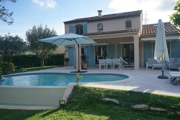 Chalet para 8 personas, con jardín y piscina además de vistas y terraza, Se admiten mascotas - 1