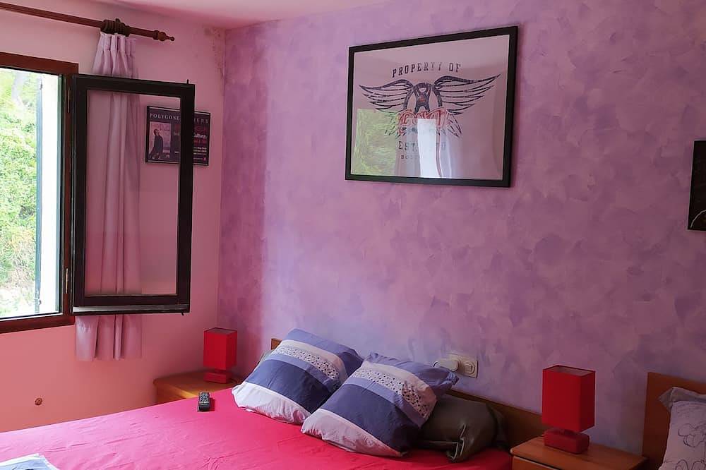 Geheel appartement, 3 kamers op 100 meter van het strand van Pals / Costa Brava in Pals, Costa Brava