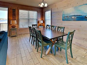Vacation House for 12 Guests in Gulf Shores, Mobile Bay, Picture 2