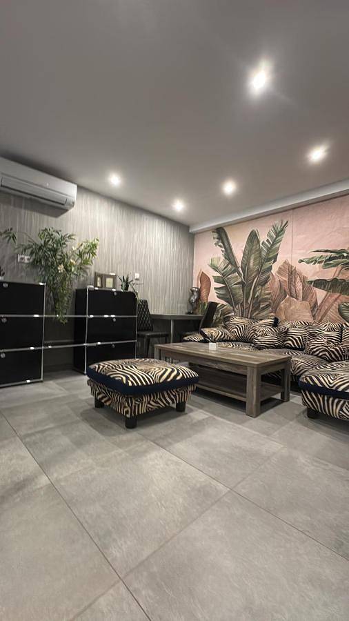 Ferienwohnung für 4 Personen, mit Terrasse und Garten sowie Ausblick