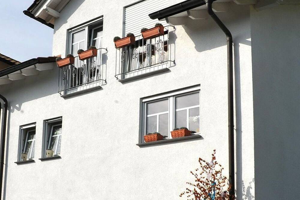 Ganze Wohnung, Ferienwohnung Bergkönig - Appartement/Fewo, Dusche, Wc, 2 Schlafräume in Bad Breisig, Osteifel