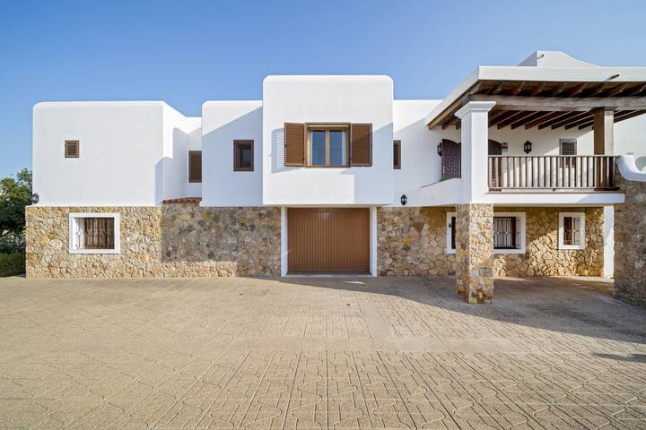 Villa pour 8 personnes avec balcon in Ocean Beach Ibiza, Sant Antoni de Portmany