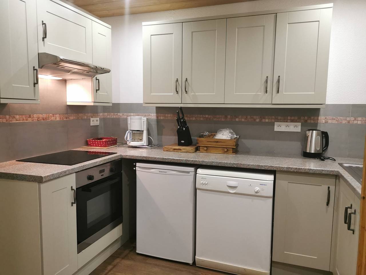 Ganze Wohnung, Skis aux pieds - Charmantes 42m² avec terrasse, proche Esf et commerces in Valmorel, Les Avanchers-Valmorel