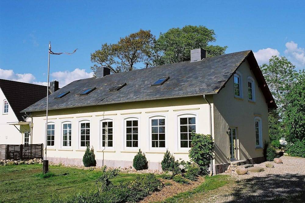 Kutscherhaus Iii - Ferienwohnungen Gut Oestergaard in Steinberg, Schleswig-Flensburg