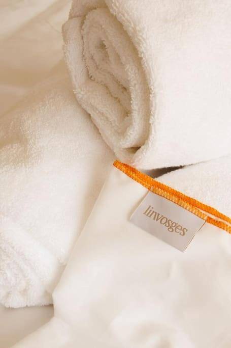 Location de vacances pour 10 personnes, avec piscine et jardin à Langlade - 4