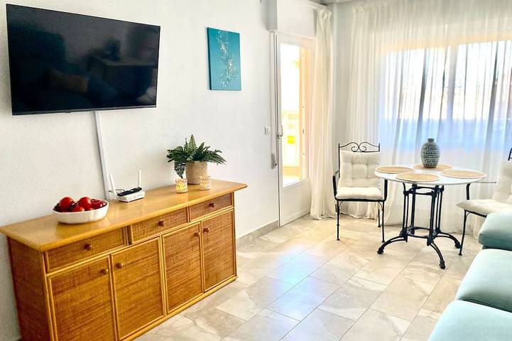 Appartement de vacances pour 3 personnes, avec balcon et piscine - 1