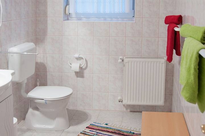 Ferienhaus für 7 Personen, mit Sauna und Terrasse sowie Garten und Pool, mit Haustier in Ungarn - 4