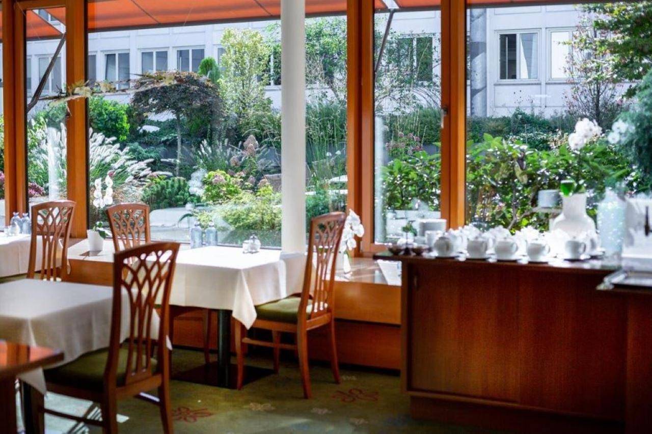 Kronenhotel in Stuttgart-Mitte, Stuttgart