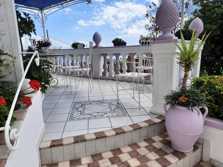 Apartamento entero, 3 estancias 2 Personas in Barano d'Ischia, Ischia