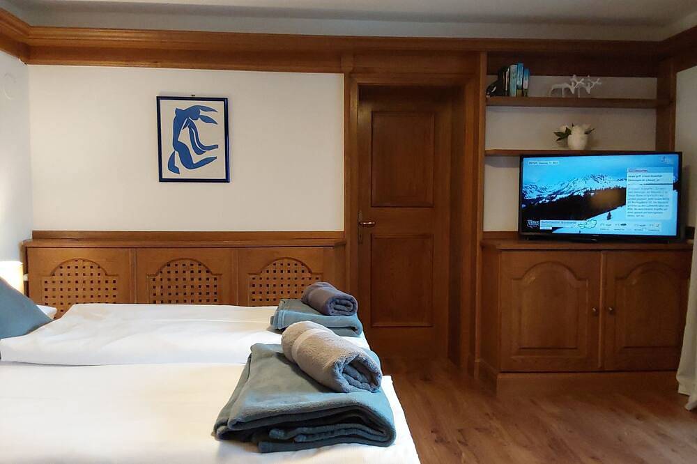 Guesthouse Huber family room in Mittersill, Kitzbüheler Alpen