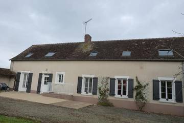 Gîte pour 10 personnes, avec jardin à Vallon-sur-Gée