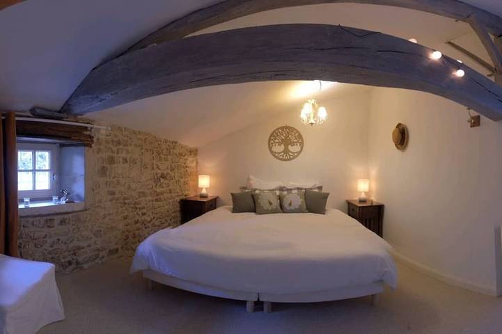 Gîte pour 12 personnes, avec jardin dans les Deux-Sèvres - 2