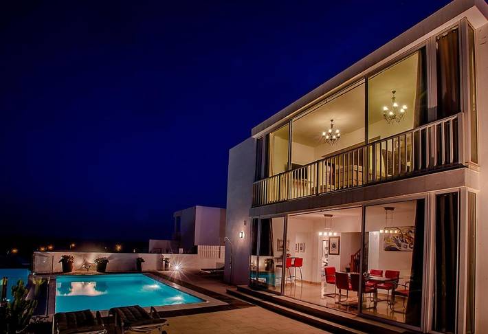 Casa rural para 8 personas, con vistas además de piscina y terraza en Arrecife - 4