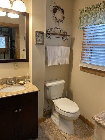 Chalet for 6 Guests in Gatlinburg, Sevier County, Picture 2