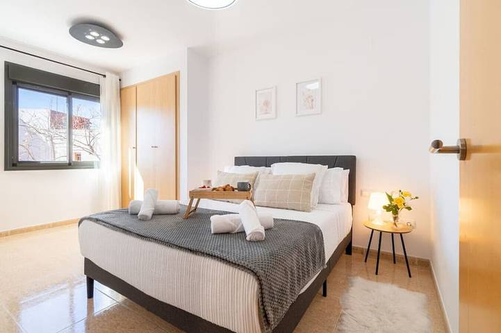 Ganze Wohnung, Delta Ebro, 10 min from the beaches, free parking, balcony in La Cava, Deltebre