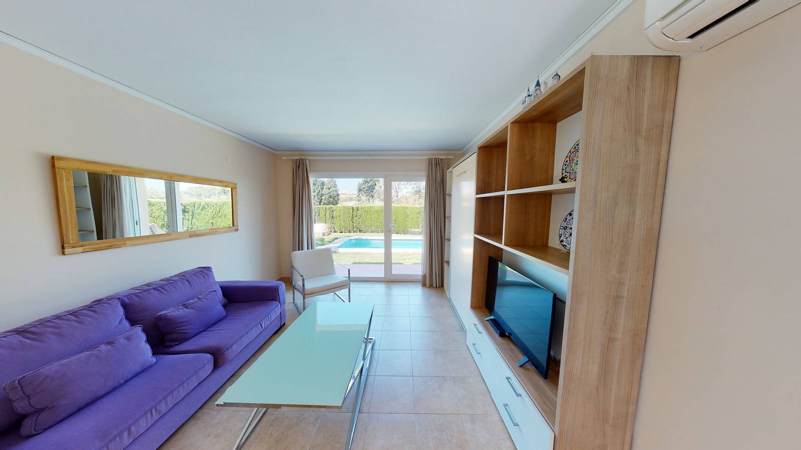 Gloire in Oliva, Costa Blanca