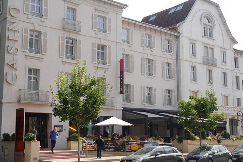 Ganze Wohnung, Helle 4*-Wohnung für 2 in Vittel, nahe Thermen, Wlan, kostenloses Parken in Vittel, Neufchâteau (Frankreich)