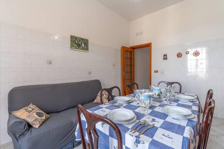Appartamento intero, Appartamento Lucia con vista mare, Wi-Fi e aria condizionata in Avola, Siracusa e dintorni