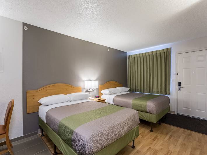 Apartamento entero, Presupuesto Moderno De Albuquerque in Albuquerque, Condado de Bernalillo