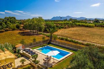 Villa in Pollença, Serra de Tramuntana für 4 