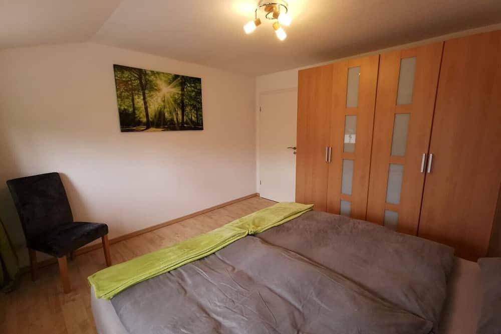 Apartamento inteiro, Beautiful cozy apartment 1000m from the natural beach in Kraksdorf, Neukirchen