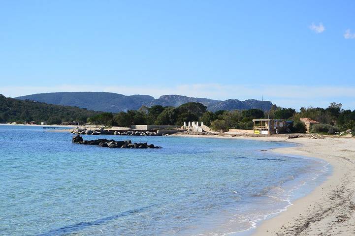 Location de vacances pour 8 personnes, avec balcon, adapté aux familles à Lecci - 3