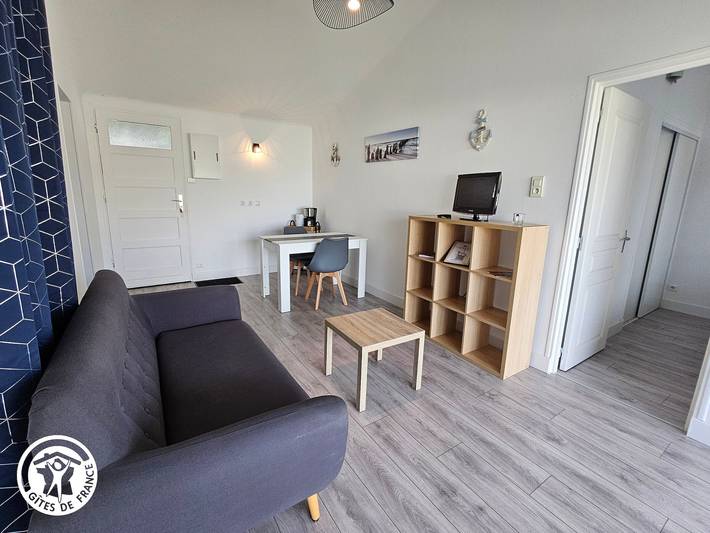 Gîte pour 2 personnes, avec terrasse à Saint-Michel-en-l'Herm - 2