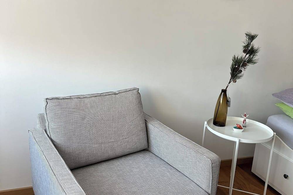 Ganze Wohnung, Apartment mit eigenem Eingang in Wardenburg, Naturpark Wildeshauser Geest