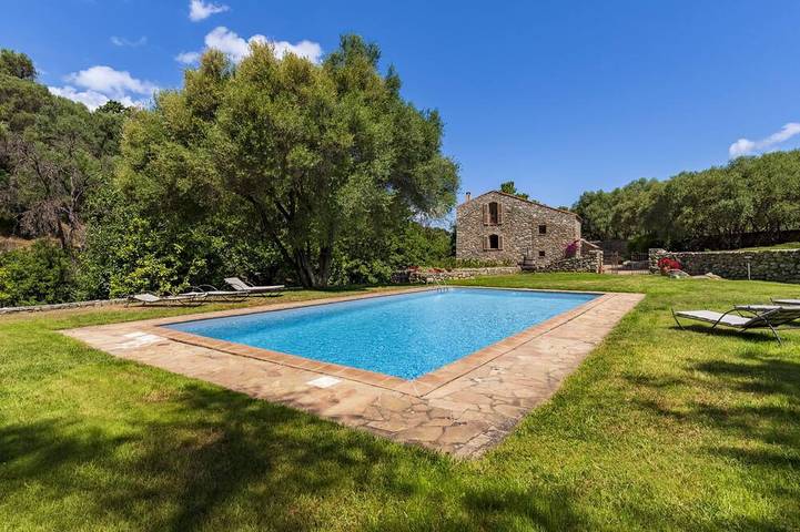 Maison de vacances pour 13 personnes, avec piscine et jardin