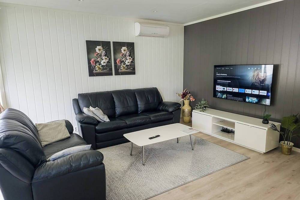 Ganze Wohnung, Luxury 2-bedr. apartment with, Wifi close to Unesco Jotunheimen, West of Norway in Sognefjord