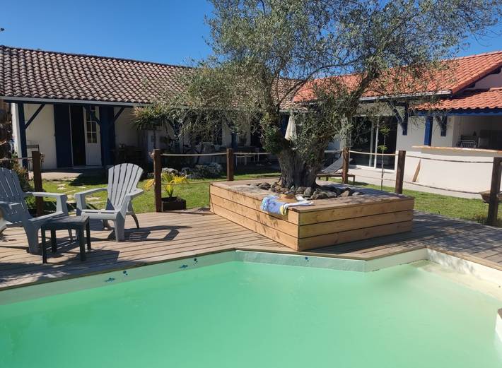 Chambre d’hôte pour 4 personnes, avec jardin et piscine