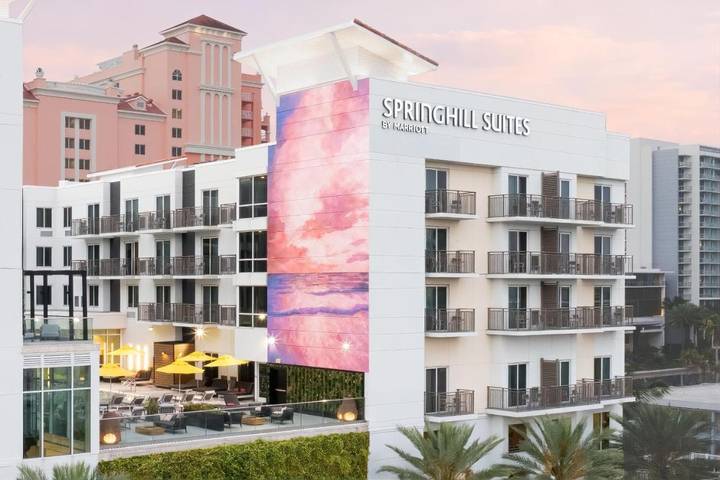 Apartamento para 6 personas, con balcón y piscina en Clearwater Beach