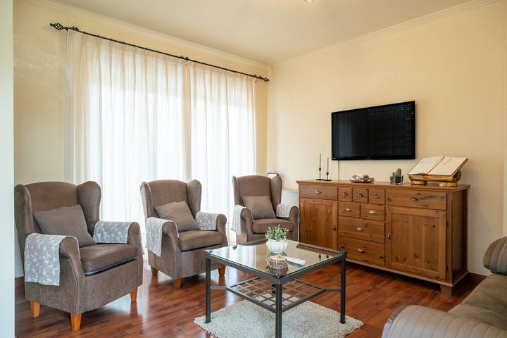 Appartement à l’étage avec terrasse, jardin et barbecue in Siero, Asturias Province