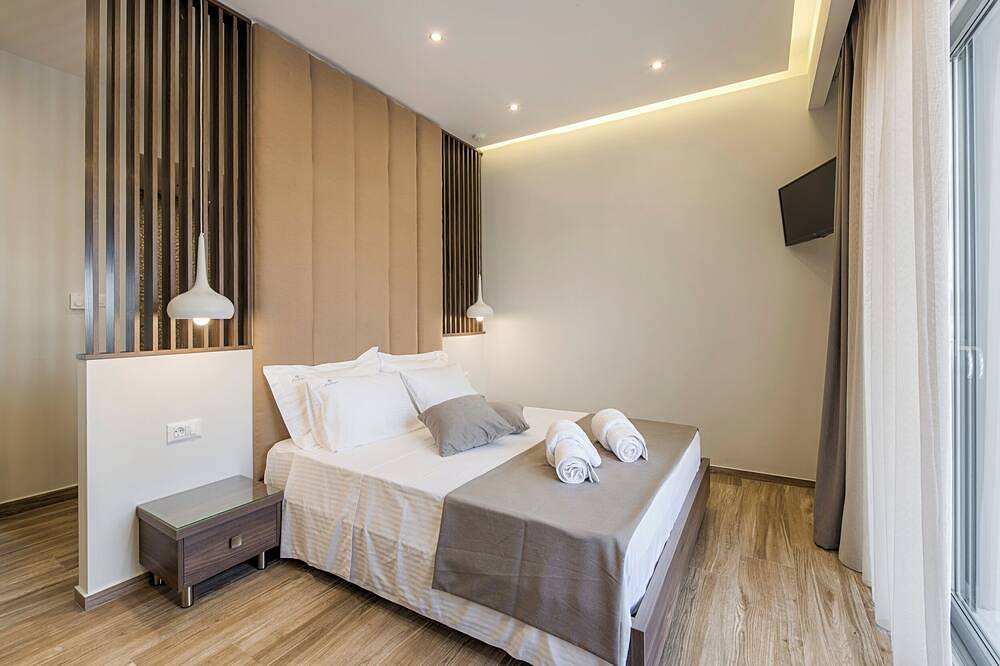 Nastazia Luxury Beach House in Ialysos, Rhodes
