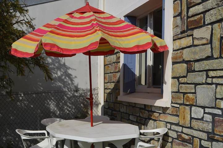 Maison de vacances pour 7 personnes, avec jardin et terrasse dans Plage de Morgat