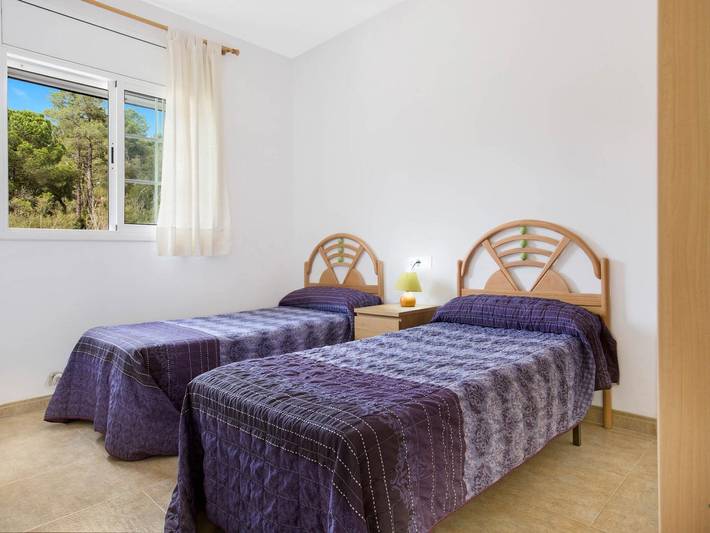 Casa rural para 8 personas, con piscina, Se admiten mascotas en Vidreras - 2