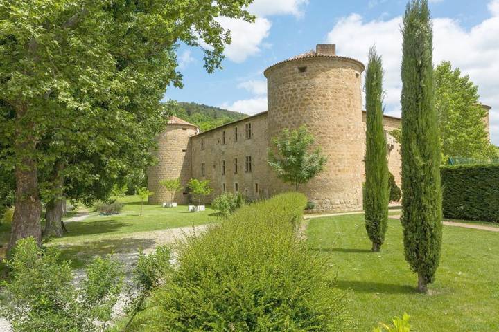 Hôtel pour 2 personnes, avec jardin ainsi que piscine et vue, animaux acceptés à Couiza - 3