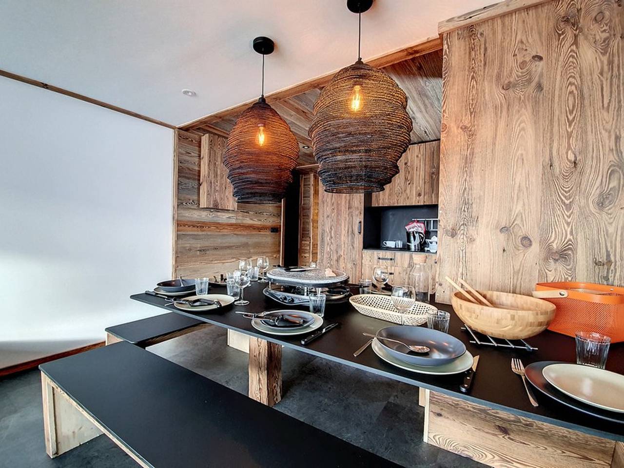 Ganze Wohnung, Renovierte 3-Zimmer Wohnung in Les Menuires, 8 Pers, Balkon, Direkt an Pisten in Les Menuires, Saint-Martin-de-Belleville